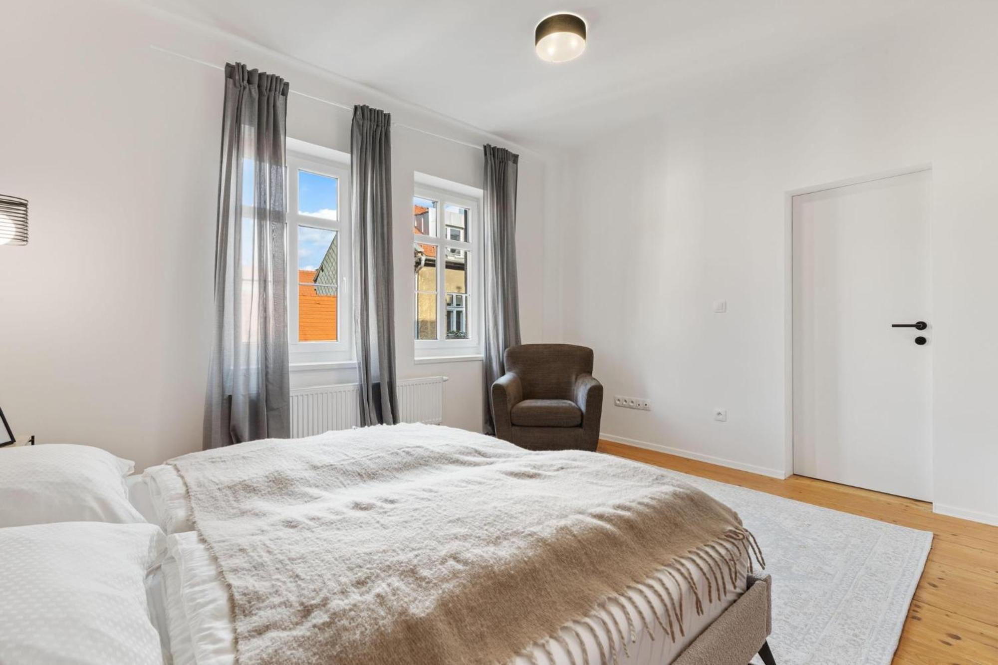 Ah Luxury Old Town Apartment Братислава Екстериор снимка